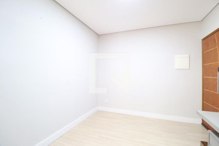 Sala de apartamento para alugar com 2 quartos, 62m² em Jardim Patricia, Uberlândia