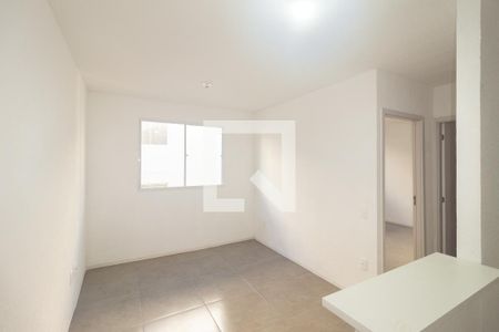 Sala de apartamento para alugar com 2 quartos, 40m² em Guaratiba, Rio de Janeiro