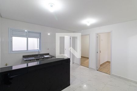 Sala e Cozinha  de apartamento para alugar com 2 quartos, 44m² em Jardim Hercilia, São Paulo