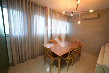 Apartamento à venda com 2 quartos, 56m² em Vila Rosa, Goiânia