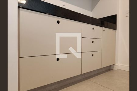 Cozinha de kitnet/studio à venda com 1 quarto, 33m² em Pinheiros, São Paulo