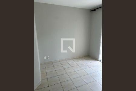 Sala de apartamento para alugar com 3 quartos, 72m² em Cidade São Francisco, São Paulo