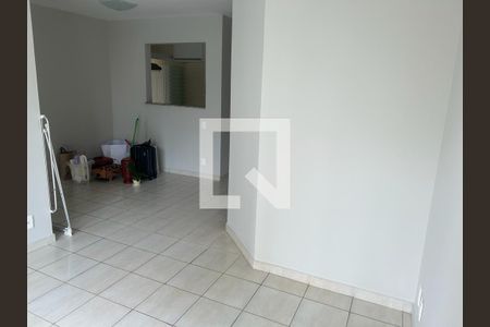 Sala de apartamento para alugar com 3 quartos, 72m² em Cidade São Francisco, São Paulo