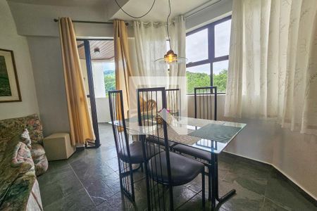 Apartamento para alugar com 2 quartos, 70m² em Jardim Las Palmas, Guarujá