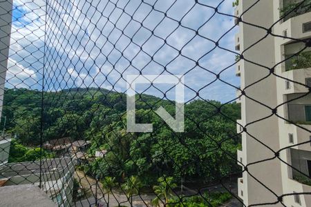 Apartamento para alugar com 2 quartos, 70m² em Jardim Las Palmas, Guarujá
