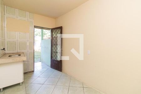 Sala/Cozinha de casa para alugar com 1 quarto, 26m² em Teresópolis, Porto Alegre
