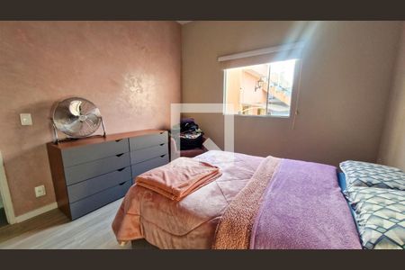 Casa à venda com 4 quartos, 200m² em Cidade Dutra, São Paulo