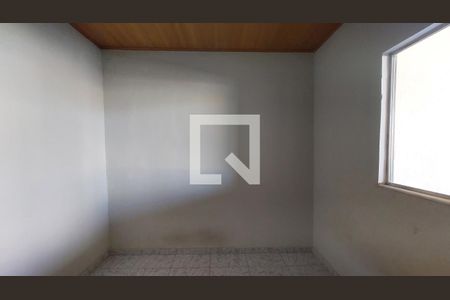 Quarto 1 de casa para alugar com 2 quartos, 90m² em Vila Marines, Nova Iguaçu