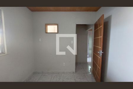Quarto 1 de casa para alugar com 2 quartos, 90m² em Vila Marines, Nova Iguaçu
