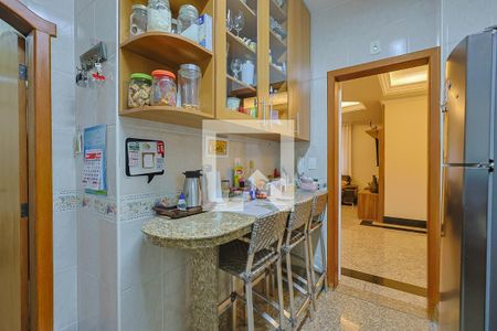 Apartamento à venda com 4 quartos, 138m² em União, Belo Horizonte