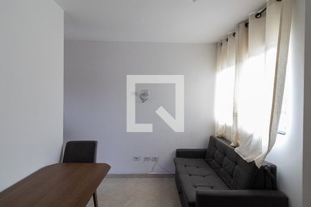 Sala/Cozinha/Área de Serviço  de apartamento para alugar com 1 quarto, 45m² em Vila Guilhermina, São Paulo