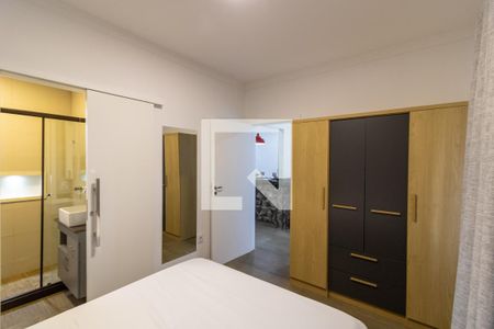 Suíte de apartamento para alugar com 1 quarto, 40m² em Azenha, Porto Alegre