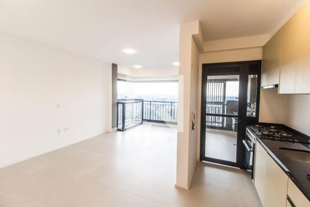 Sala  de apartamento para alugar com 2 quartos, 78m² em Alphaville Empresarial, Barueri