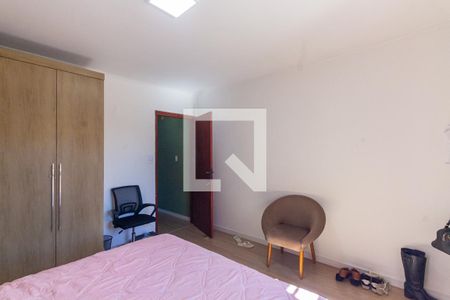 Casa à venda com 2 quartos, 108m² em Chácara Califórnia, São Paulo
