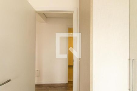 Quarto 1 de apartamento à venda com 3 quartos, 74m² em Novo Mundo, Curitiba