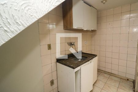 Cozinha de casa de condomínio para alugar com 3 quartos, 90m² em Lomba do Pinheiro, Porto Alegre
