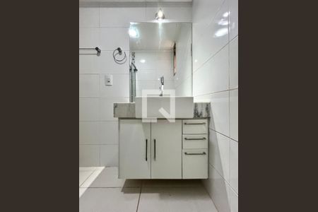Banheiro de apartamento para alugar com 1 quarto, 50m² em Centro, Campinas