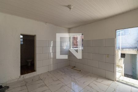 Cozinha  de casa para alugar com 1 quarto, 45m² em Jardim Robru, São Paulo