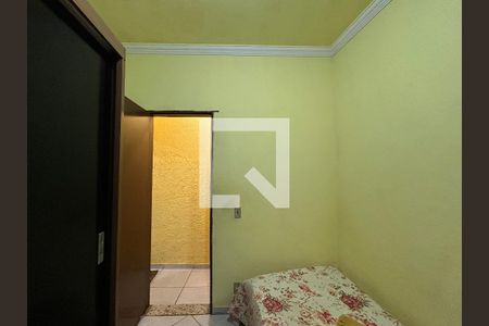 Casa à venda com 2 quartos, 70m² em Praia, Contagem
