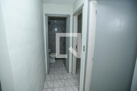 Banheiro Corredor de apartamento para alugar com 2 quartos, 38m² em Lomba do Pinheiro, Viamão
