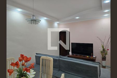 Sala  de casa à venda com 3 quartos, 596m² em Jardim Santa Mena, Guarulhos