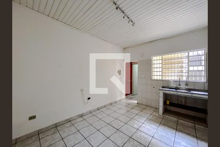 Cozinha de casa para alugar com 2 quartos, 60m² em Alto da Lapa, São Paulo