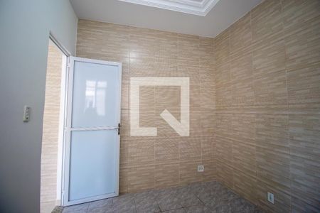 Quarto 1 de casa para alugar com 2 quartos, 60m² em Olaria, Rio de Janeiro
