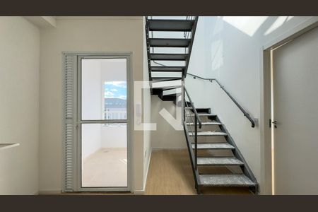 Sala e Cozinha de apartamento para alugar com 1 quarto, 57m² em Santo Amaro, São Paulo