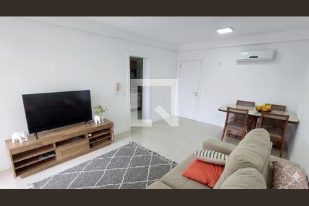 Sala de apartamento para alugar com 3 quartos, 92m² em Balneario, Florianópolis