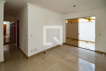Apartamento à venda com 3 quartos, 128m² em Serrano, Belo Horizonte