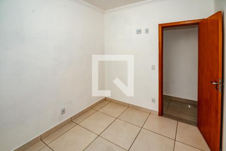 Apartamento à venda com 3 quartos, 128m² em Serrano, Belo Horizonte
