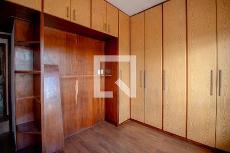 Quarto 1 de apartamento à venda com 2 quartos, 72m² em Ramos, Rio de Janeiro