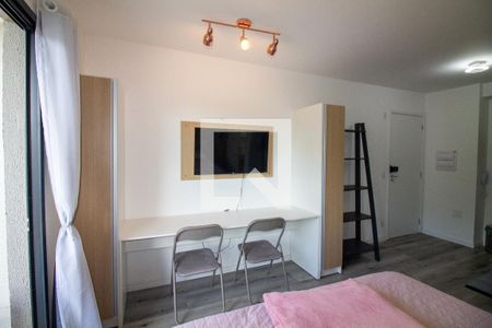 Sala / Quarto - Studio de kitnet/studio para alugar com 1 quarto, 26m² em Santo Amaro, São Paulo