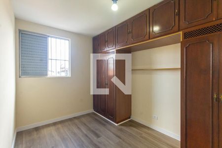 Quarto 1 de apartamento para alugar com 2 quartos, 54m² em Vila Esperança, São Paulo