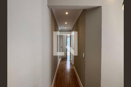 Corredor de apartamento à venda com 2 quartos, 50m² em Bosque da Saúde, São Paulo