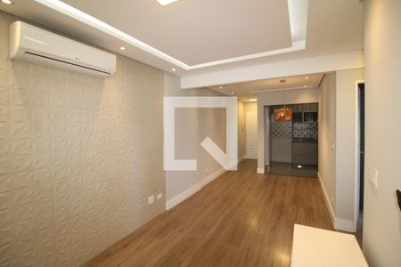 Sala / Cozinha de apartamento à venda com 2 quartos, 67m² em Chora Menino, São Paulo