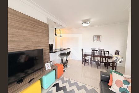 Sala de apartamento à venda com 2 quartos, 69m² em Retiro, Jundiaí