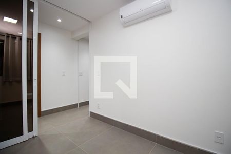 Quarto 1 de apartamento à venda com 2 quartos, 76m² em Asa Norte, Brasília
