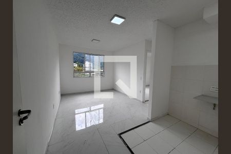 Apartamento para alugar com 2 quartos, 50m² em Vargem Pequena, Rio de Janeiro