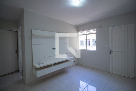 Sala  de apartamento para alugar com 2 quartos, 57m² em Nova Votorantim, Votorantim
