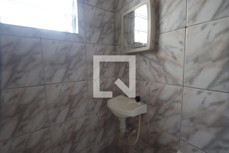 Banheiro de casa para alugar com 1 quarto, 40m² em Vila Bela, São Paulo