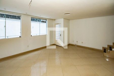 Casa de Condomínio para alugar com 3 quartos, 190m² em Manacás, Belo Horizonte