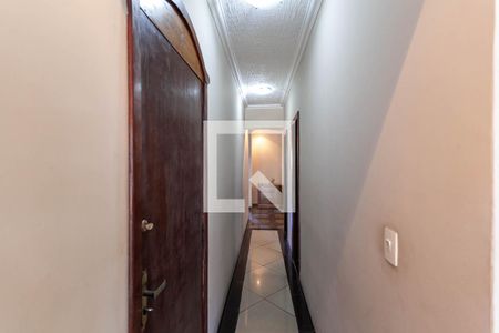 Corredor de casa à venda com 3 quartos, 360m² em Arvoredo, Contagem