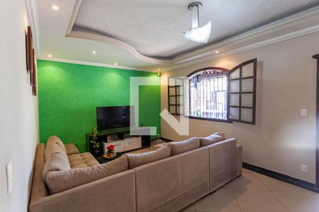 Sala de casa à venda com 3 quartos, 360m² em Arvoredo, Contagem