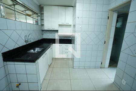 Apartamento à venda com 3 quartos, 110m² em Jardim América, Goiânia