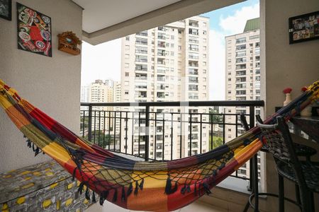 Varanda de apartamento à venda com 2 quartos, 64m² em Jardim Parque Morumbi, São Paulo