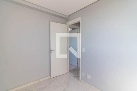 Quarto 2 de apartamento para alugar com 2 quartos, 44m² em Vila Santa Maria, São Paulo
