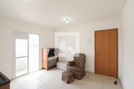 Sala/Cozinha/Área de Serviço de apartamento para alugar com 2 quartos, 48m² em Água Fria, São Paulo