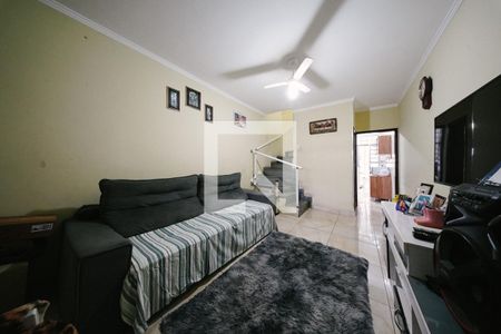 Sala de casa à venda com 2 quartos, 150m² em Cidade Antônio Estêvão de Carvalho, São Paulo
