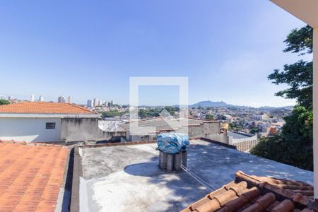 Vista Quarto 1 de casa à venda com 3 quartos, 150m² em Vila Zat, São Paulo